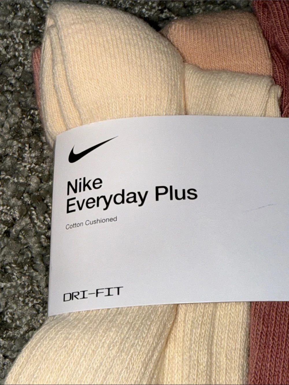 Nike Men's Crew Socks 6-Pack — Cream, Blush, Mauve, Peach, Rust, Brown NEW